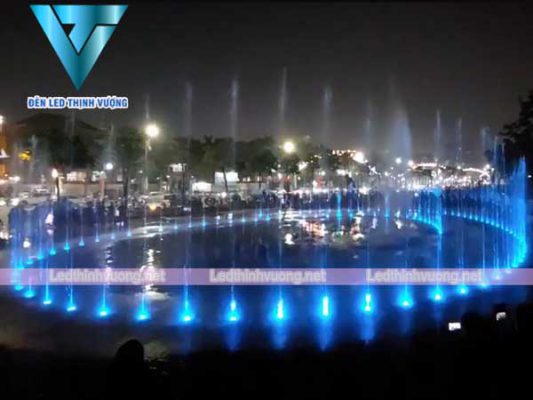 Đèn led âm nước DMX lắp đặt cho quảng trường nhạc nước Tp Vinh 9